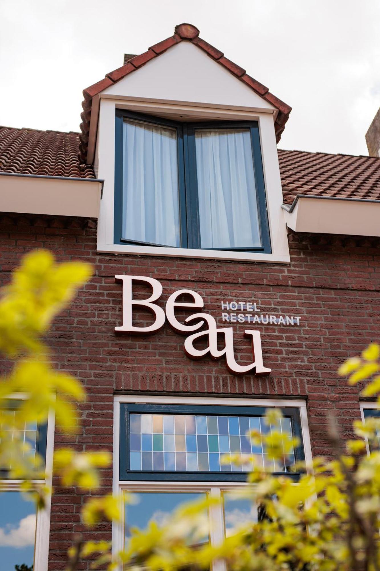 Hotel Beau Bergeijk Exteriör bild