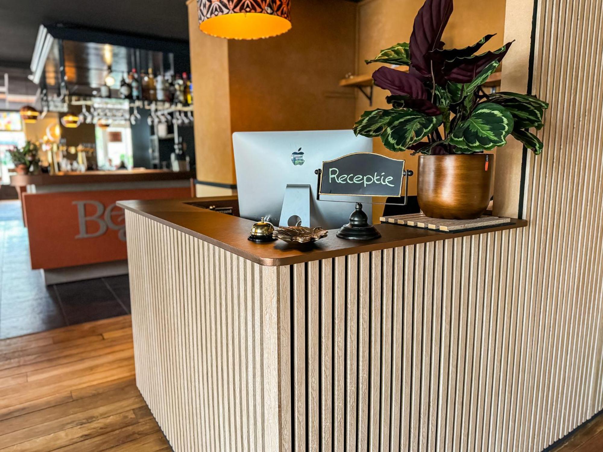 Hotel Beau Bergeijk Exteriör bild